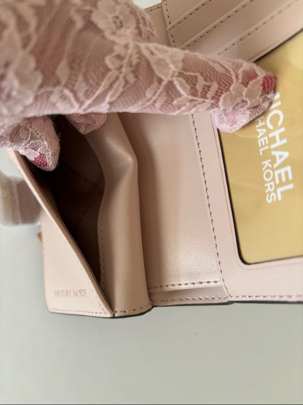 Michael Kors Jet Set Travel Wallet with Pink Heart Print - Picture 5 of 8